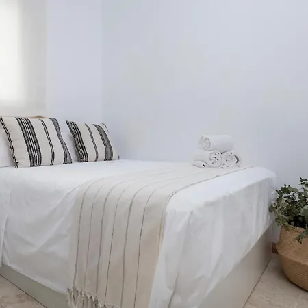 Casa Nueva Con Piscina Privada Y Solarium *